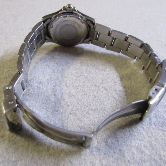 LADIES ESQUIRE WRISTWATCH - Picture 6 of 7